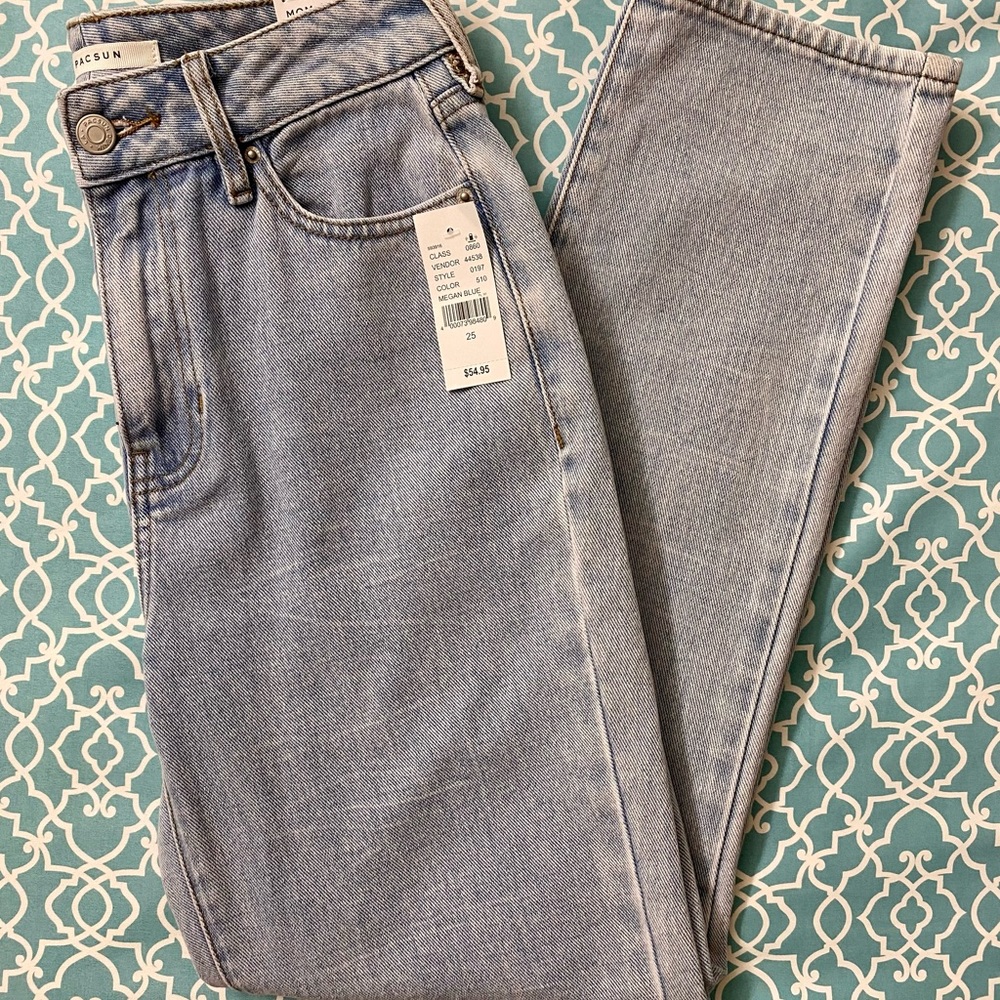 Mom Jeans
